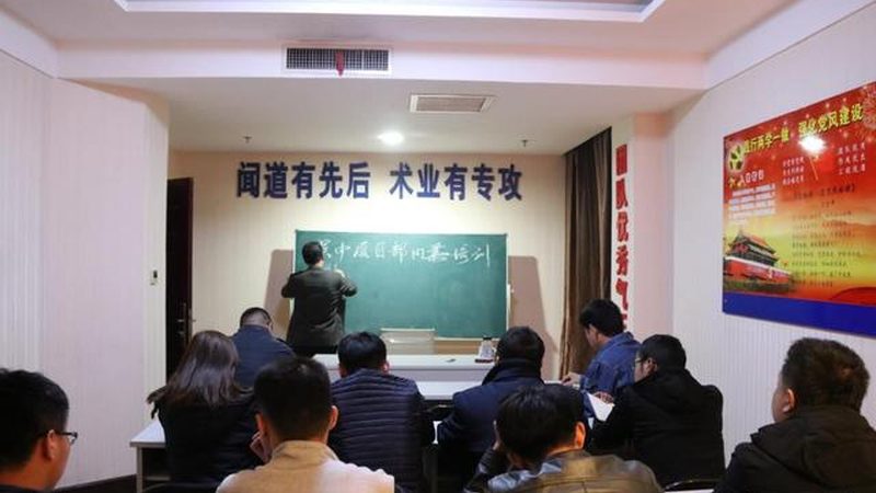 会计实操线上培训，费用背后的考量因素